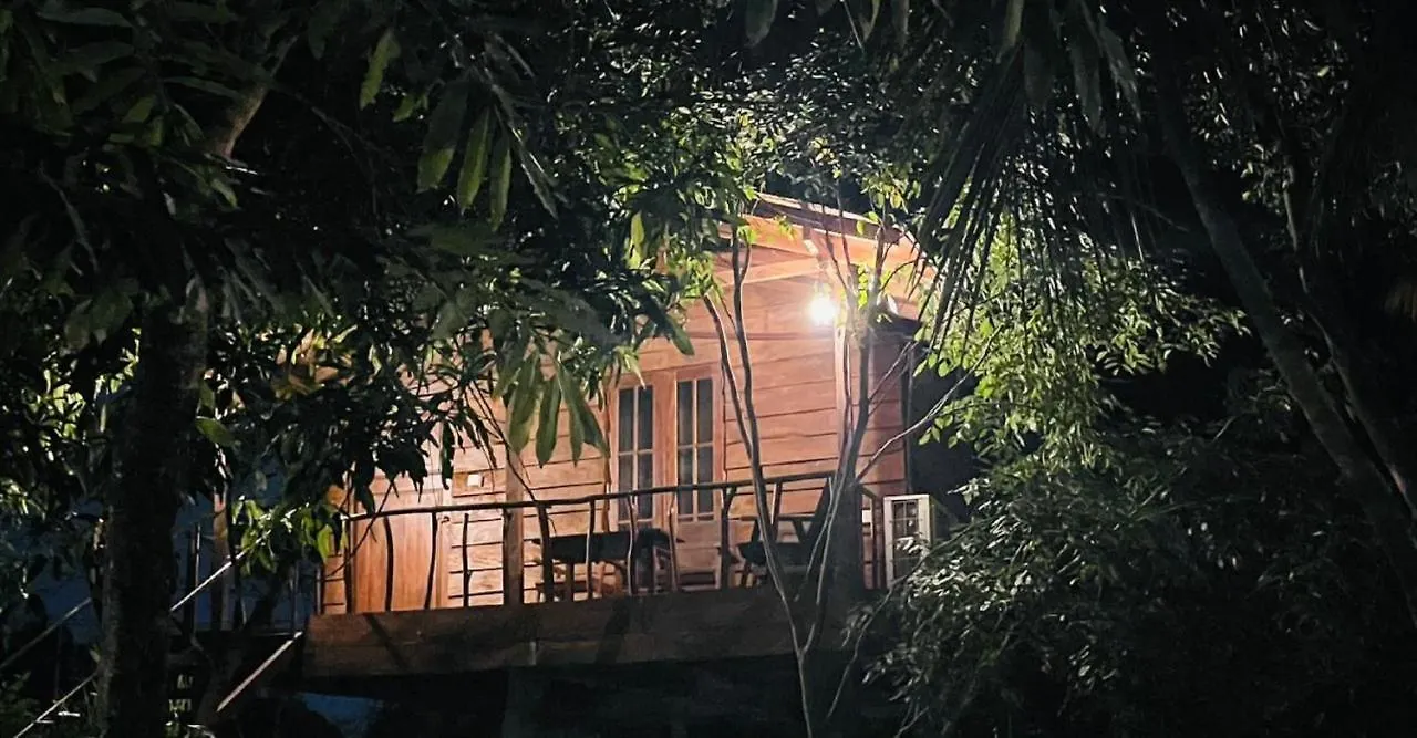 Guest house Sigiri Charuka Resort Sigiriya